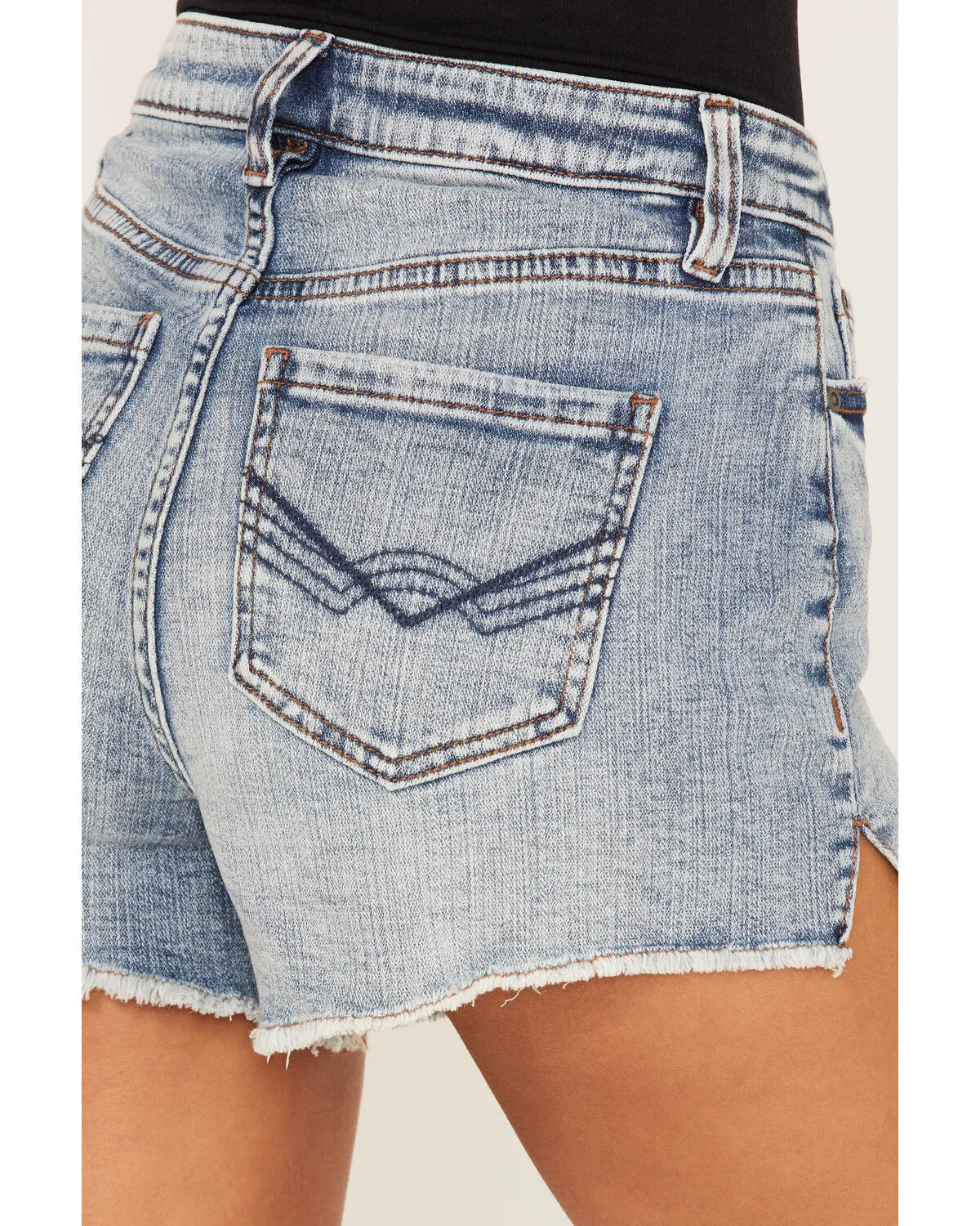 Product Name:  Idyllwind Women's Medium Wash Super High Risin' Raw Hem Shorts