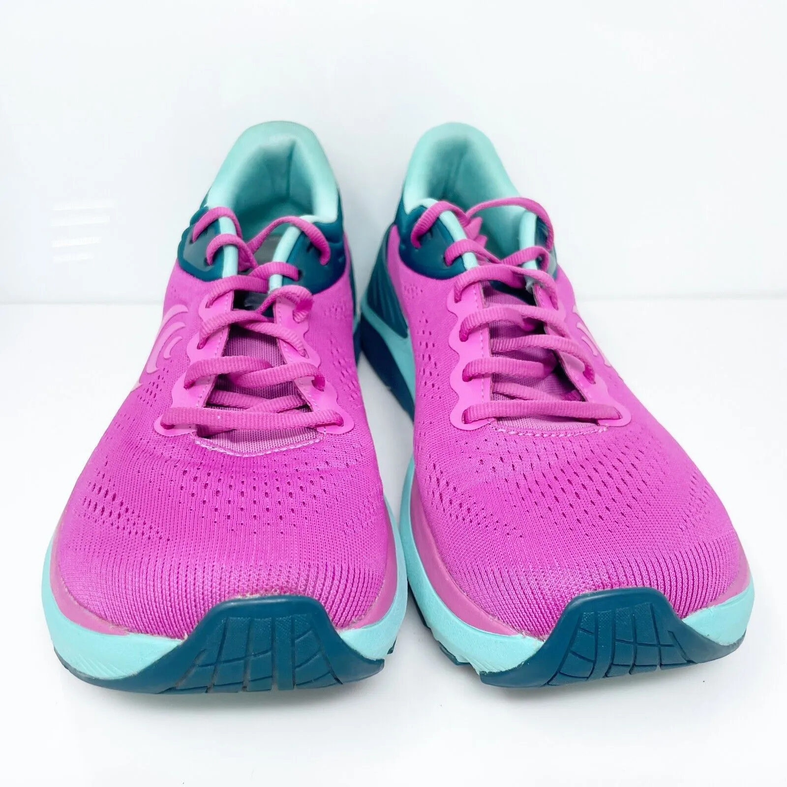 Topo Athletic Womens Ultrafly 4 Pink Running Shoes Sneakers Size 10