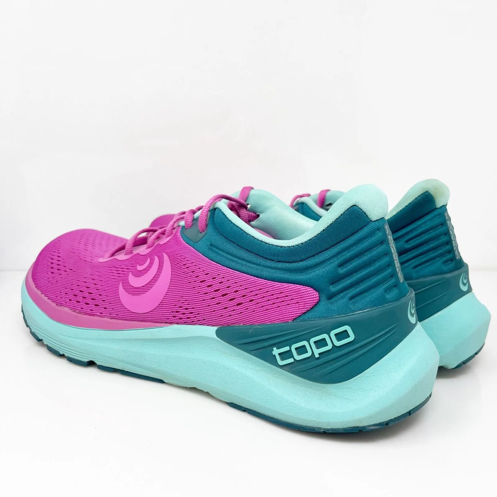 Topo Athletic Womens Ultrafly 4 Pink Running Shoes Sneakers Size 10