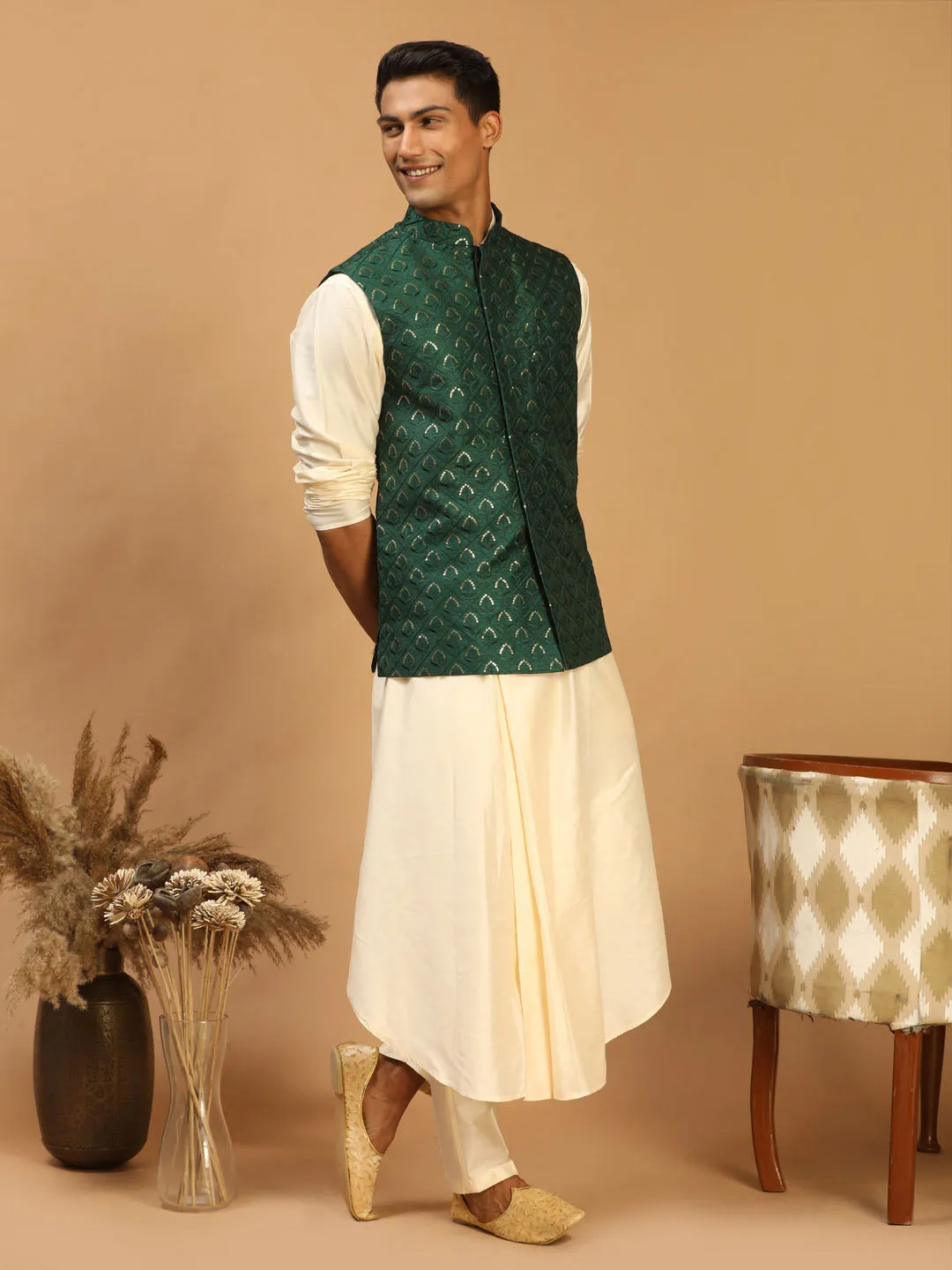 Vastramay Men's Green Embellished Jacket And Cream Pleated Kurta Pant Set